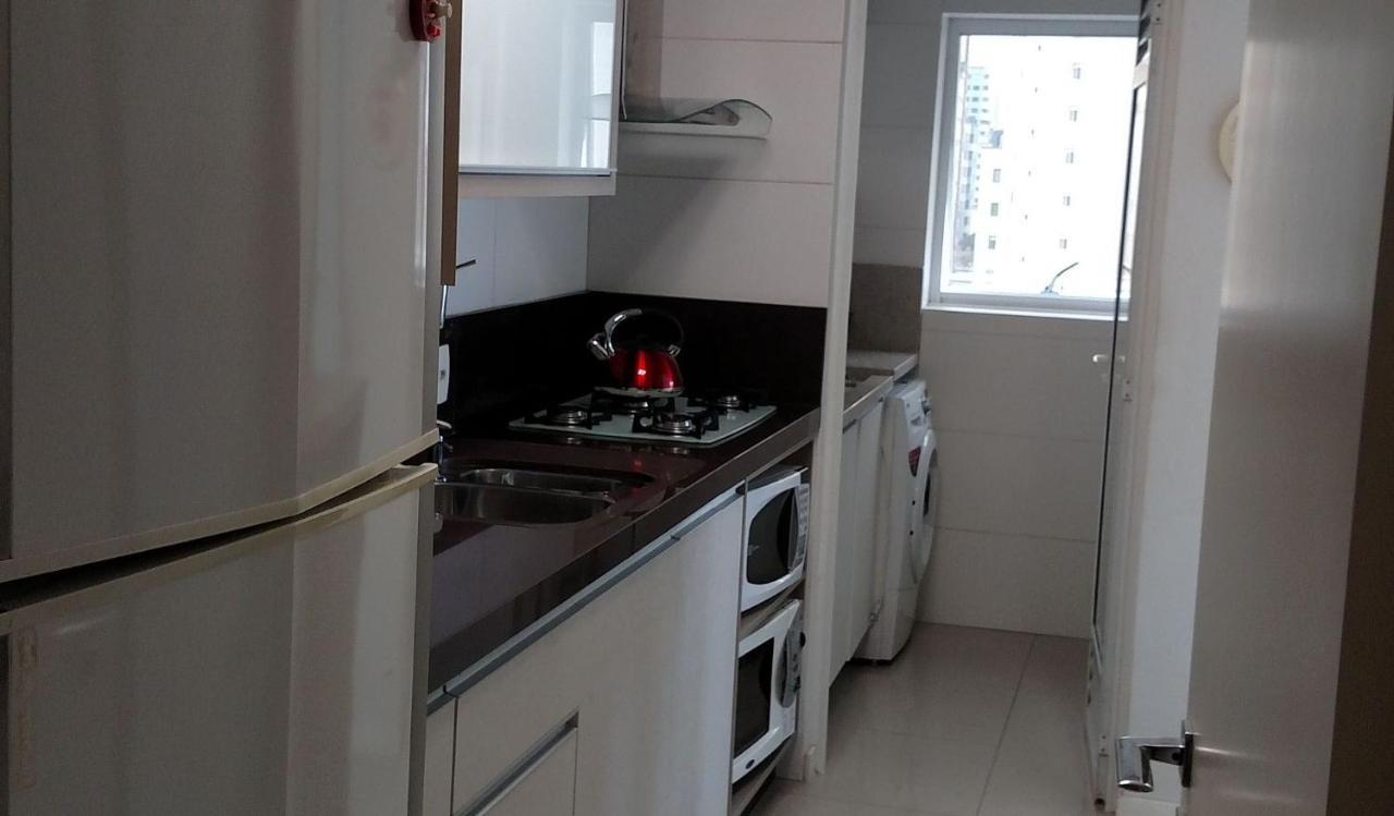 Edificio Dalpiaz Apartment Balneário Camboriú Екстериор снимка